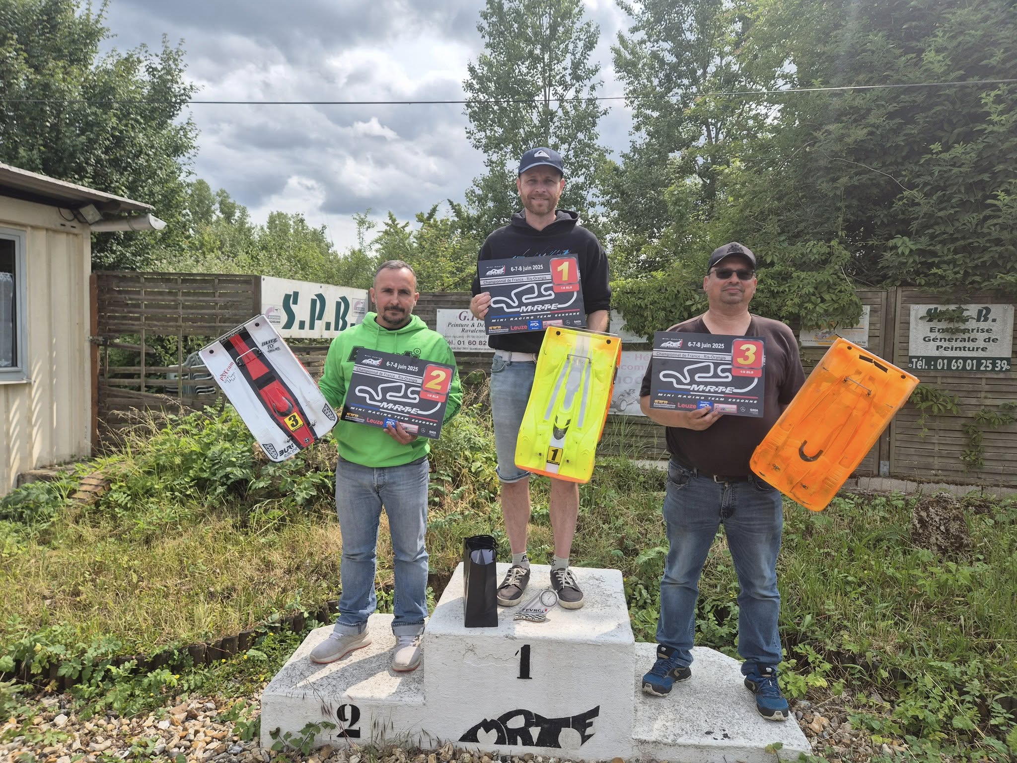 Podium Stock